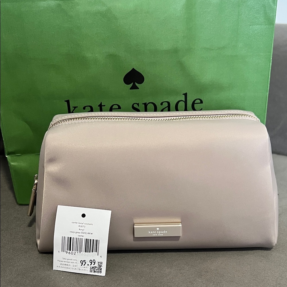 Kate Spade Cozy Grey Carter Kanye Cosmetic Case NWT